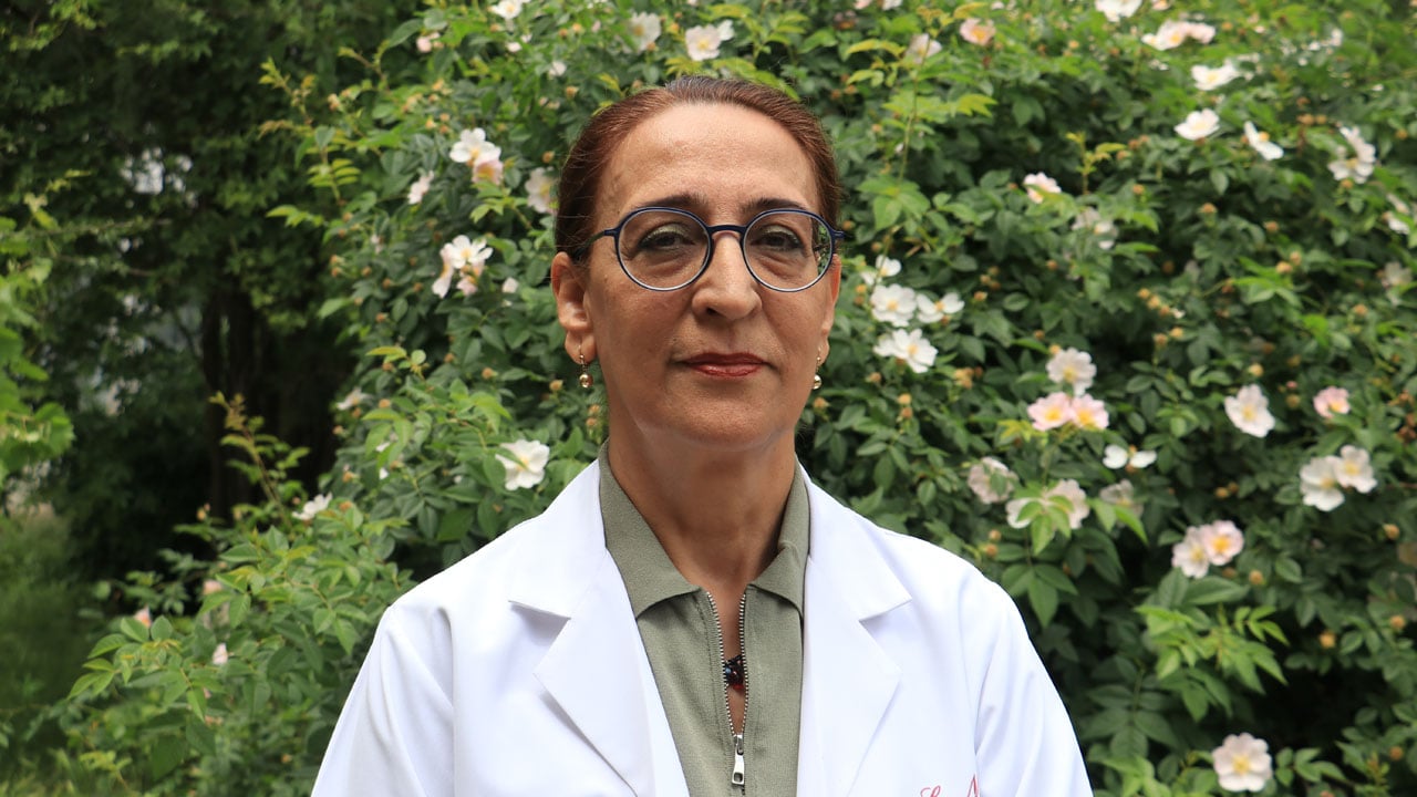 Foto - Sis siz olun bilmediğiniz bitkilere dokunmayın! Renkleriyle büyülüyor ama zehirli olabilirler