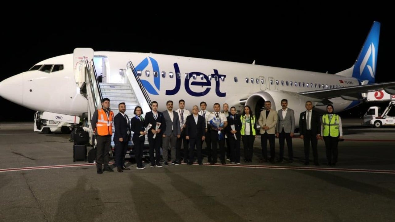 Foto - Sivas-Köln seferleri başladı AJet Köln’ü Sivas’a taşıdı