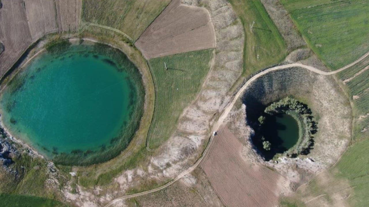 Foto - Sivas’ın ‘gözleri’ tamamen buz kesti