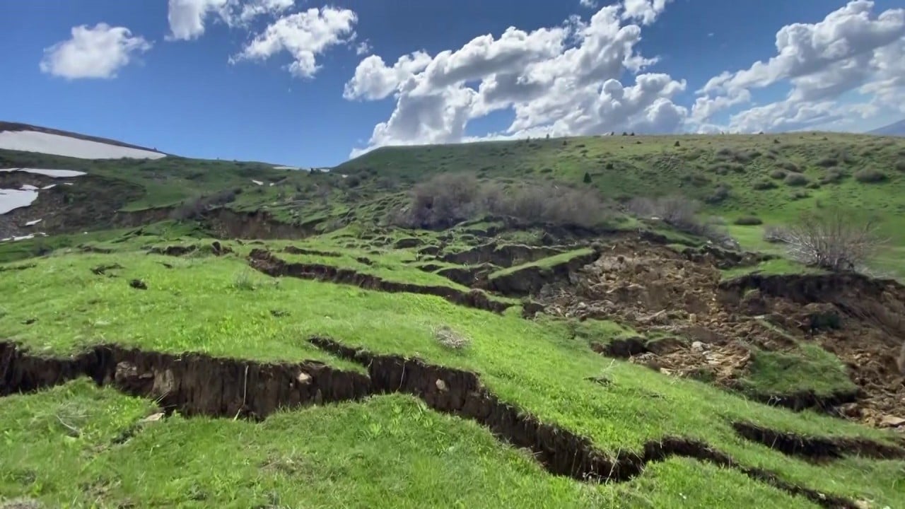 Foto - Sivas'ta heyelan