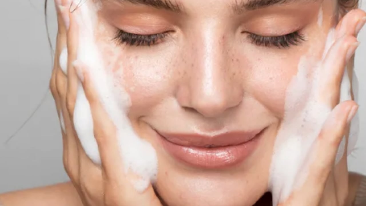 Foto - Sivilce lekelerine son vermek mümkün: Bebek gibi pürüzsüz cildin sırrı o sebzede saklı