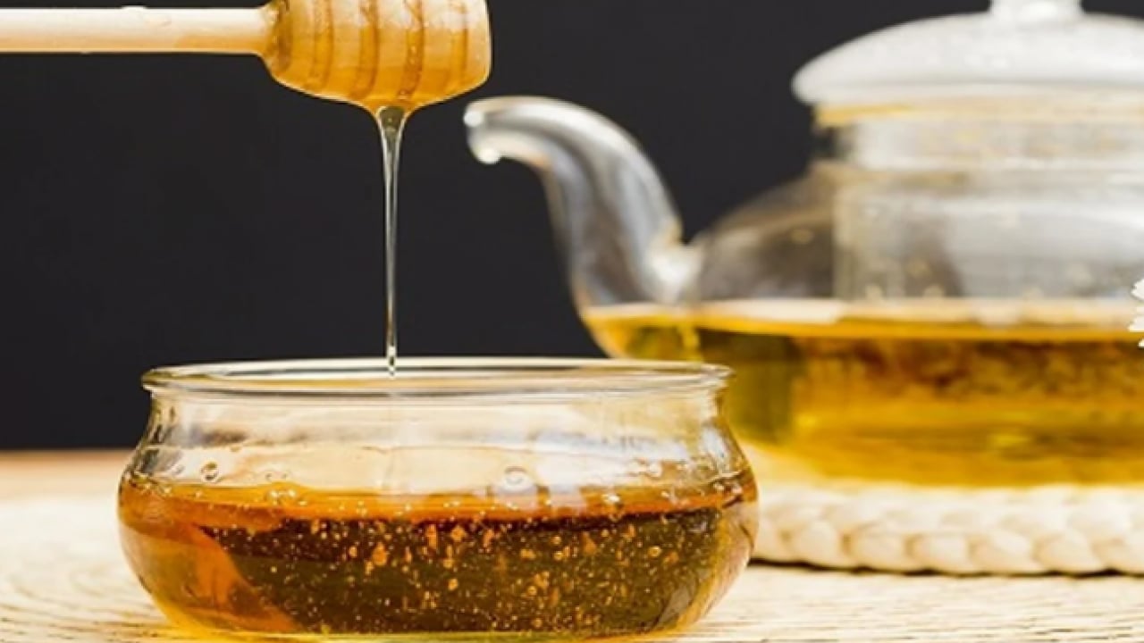 Foto - Siyah noktaları 5 günde yok ediyor: Tarçınla karıştırıp sürün! 