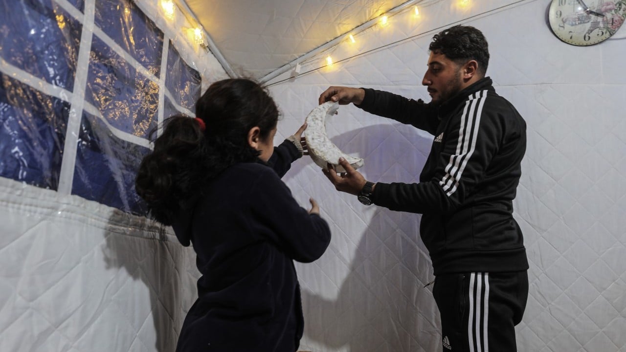 Foto - Siyonist kuşatmaya inat Mescid-i Aksa’da ilk teravih! Kudüs’te Müslümanların direnişi namazla şahlandı