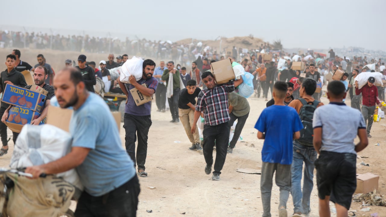 Foto - Siyonistin açlık ve kaos oyunu Gazze’ye yardımların 3’te biri ulaşabildi