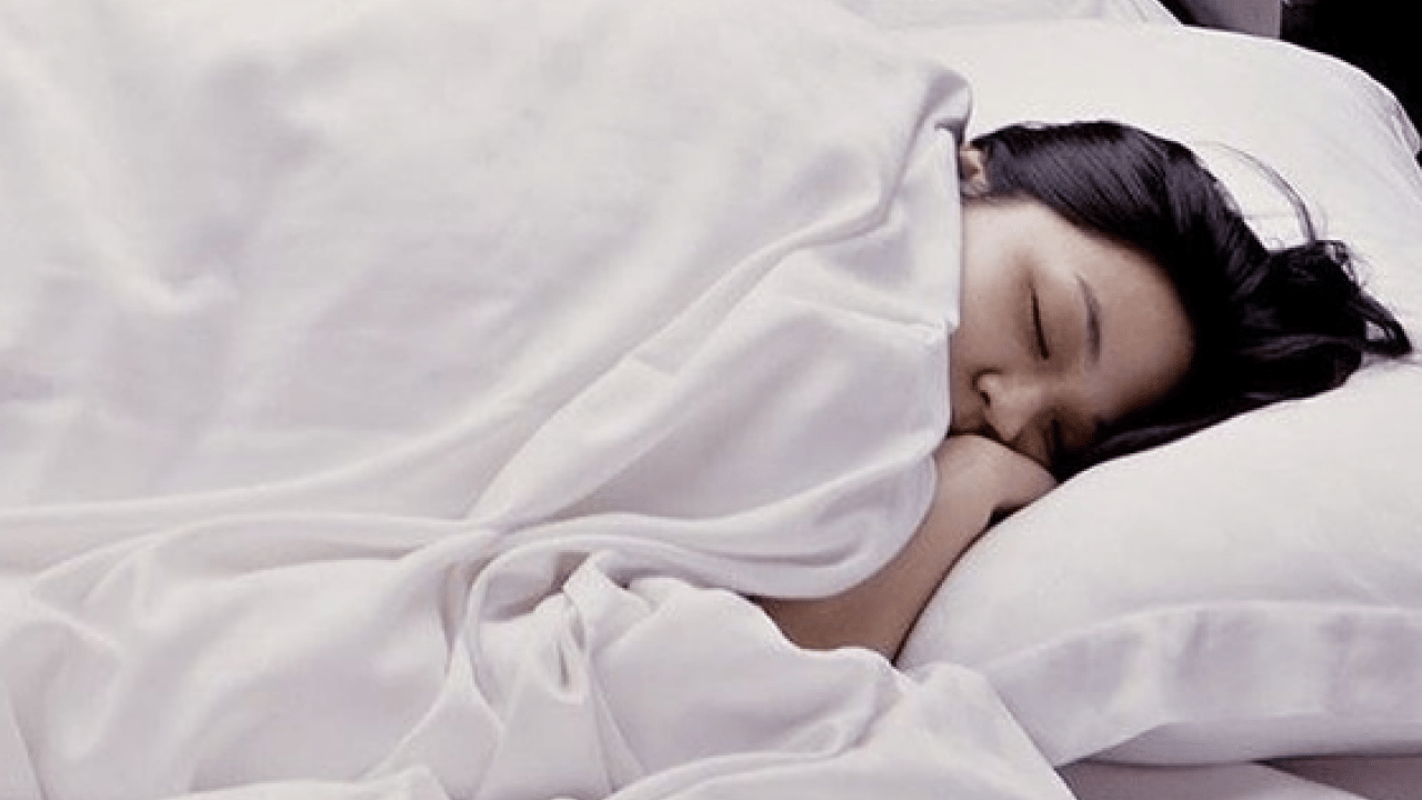 Siz de geceleri sık sık uyanır mısınız? Uzmanlardan çok kritik tespitler! Kulak vermelisiniz...