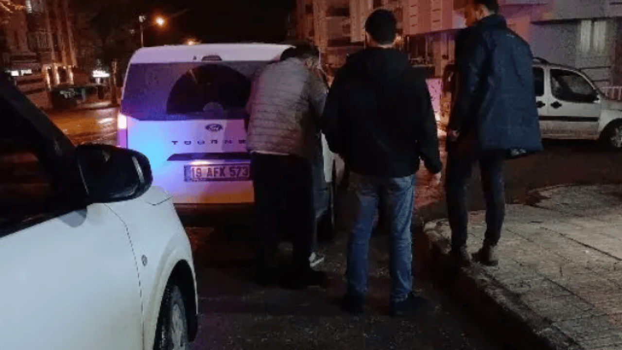 Foto - Siz siz olun laf dinleyin: 640 bin lira trafik cezası yedi!