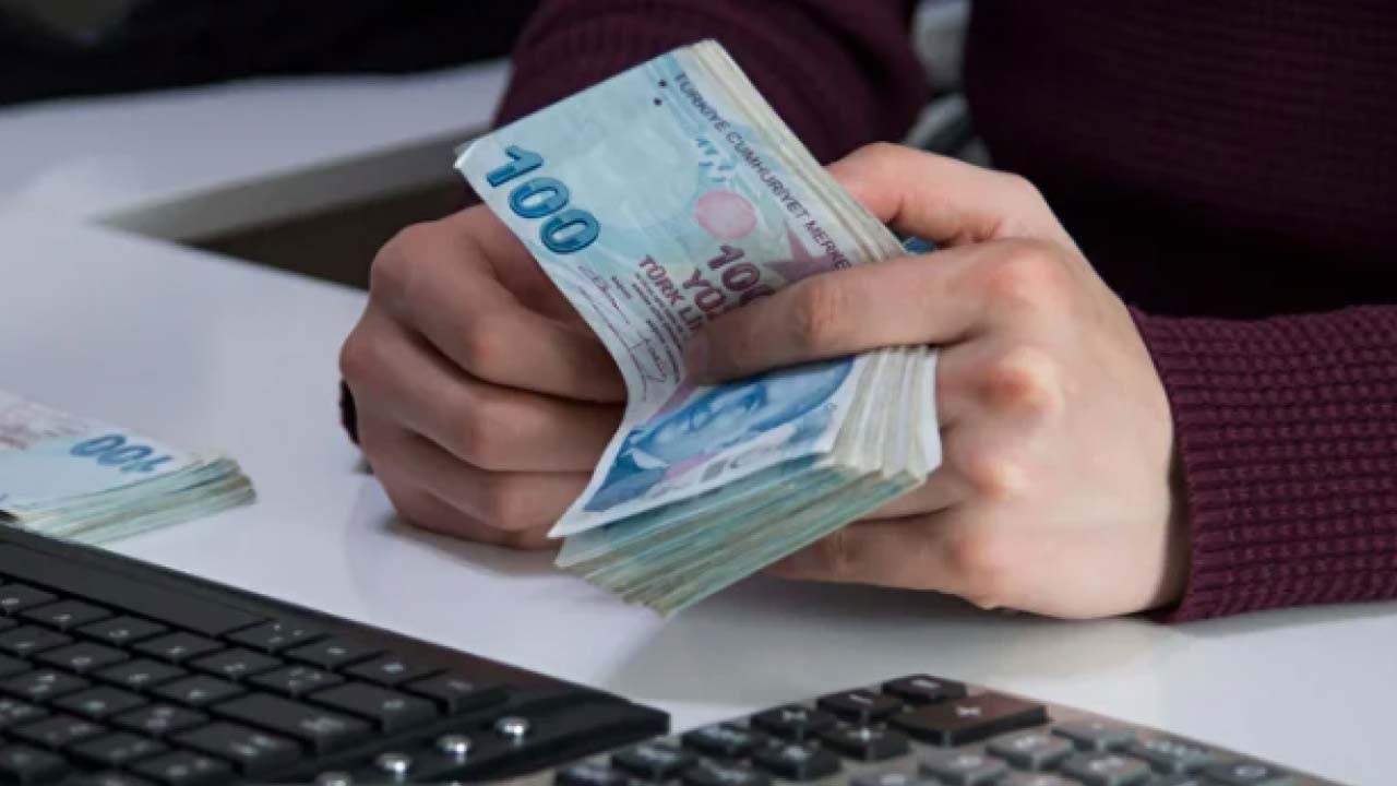 Foto - Siz sorun SGK Uzmanı Murat Özdamar cevaplasın! Ev hanımlarının emekli olması için...