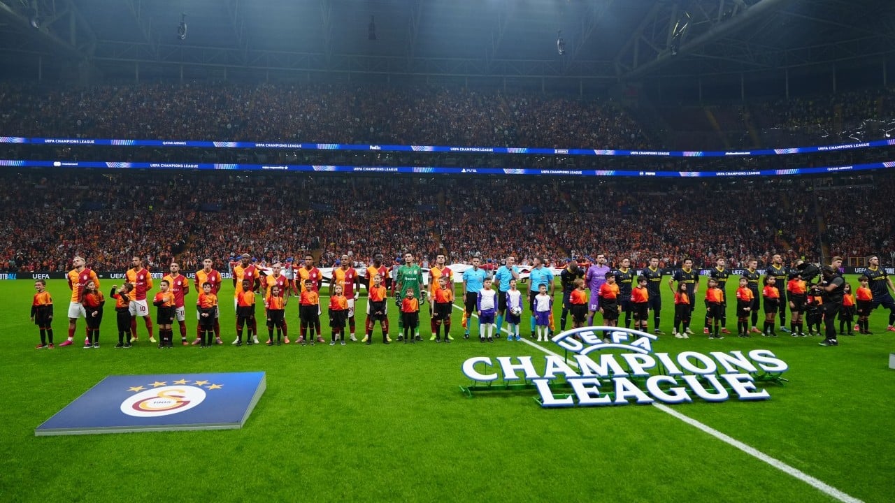 Foto - Skandal gelişmeyi İngiliz basını duyurdu! UEFA Galatasaray'a ceza verebilir algısı devreye girdi! Alçak sürüleri…