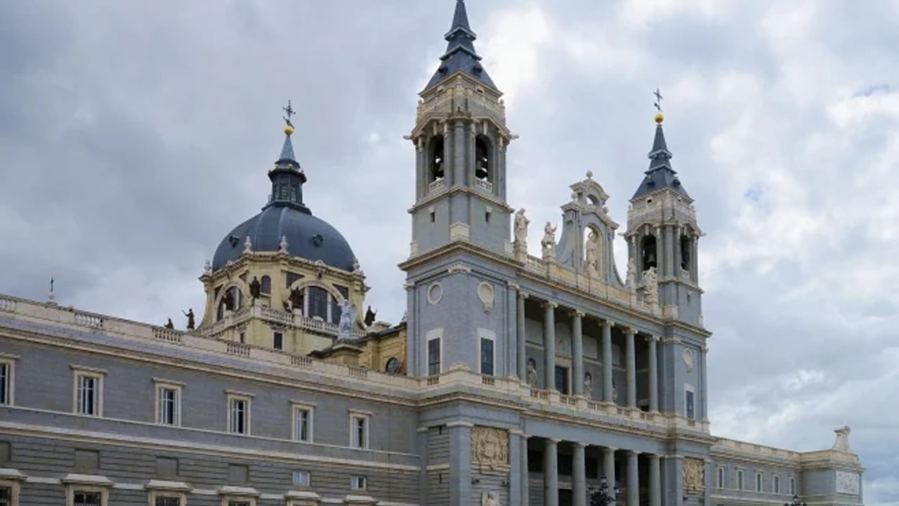 Foto - İspanya'da kilisede 927 çocuk cinsel tacize uğradı! Büyük yankı uyandırdı