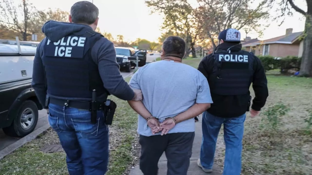Foto - Skandal uygulama hayata geçti! O ülkede Türkleri isyan ettiren adım