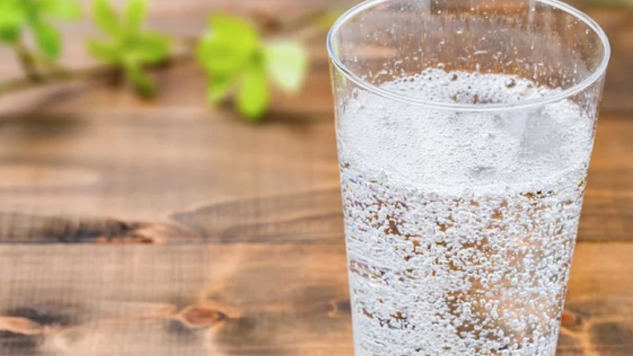 Sodanın faydaları yok artık dedirtti: Duyan şaşırıyor! Et yedikten sonra soda içmek doğru mu? Bitkisel çaylar kalkan