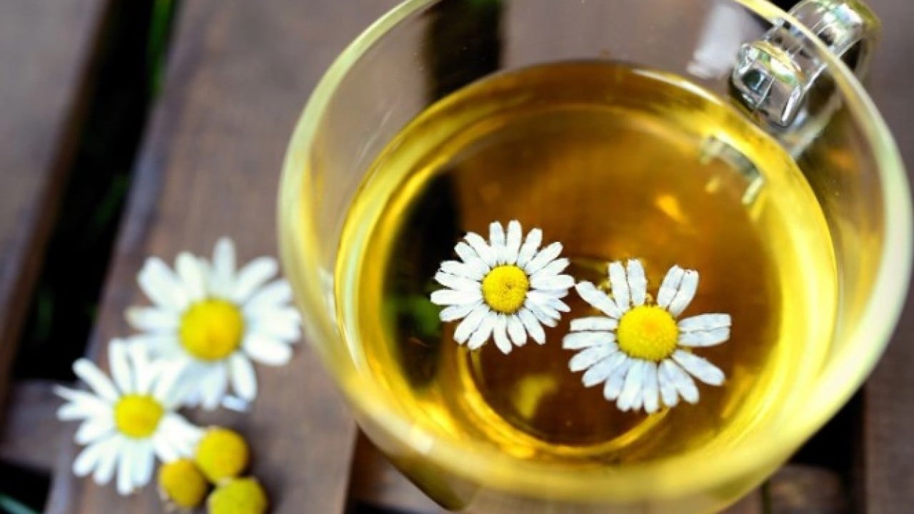 Foto - Soğuk havalar geldi çattı! İşte karın ağrısından kurtulmanın 4 doğal yöntemi