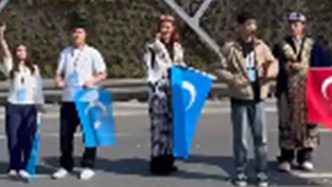 Foto - Şok iddia: Çinli casuslar İstanbul'da orayı takibe aldı! Gizlice fotoğrafladılar