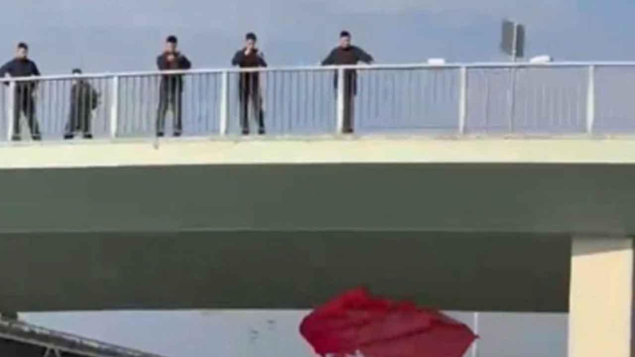 Foto - Şok iddia: Çinli casuslar İstanbul'da orayı takibe aldı! Gizlice fotoğrafladılar