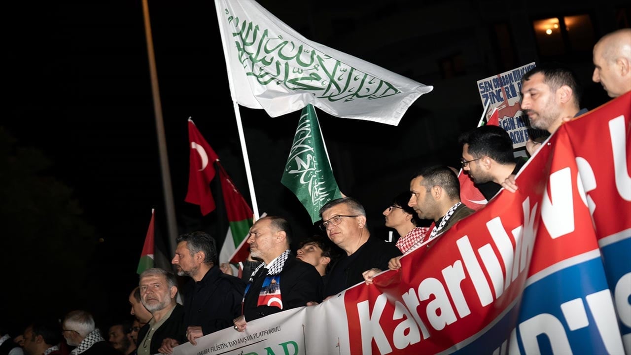 Foto - Sokaklara döküldüler! Küresel Sumud Filosu'na saldırıya öfke seli