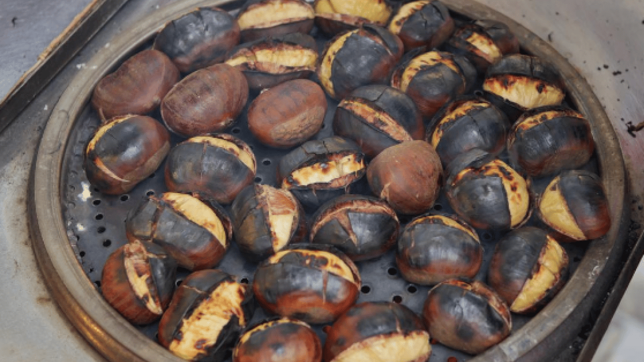 Foto - Sokakta satılan kestaneler meğer bu yüzden güzel kokuyormuş! Püf noktası çok şaşırtacak...