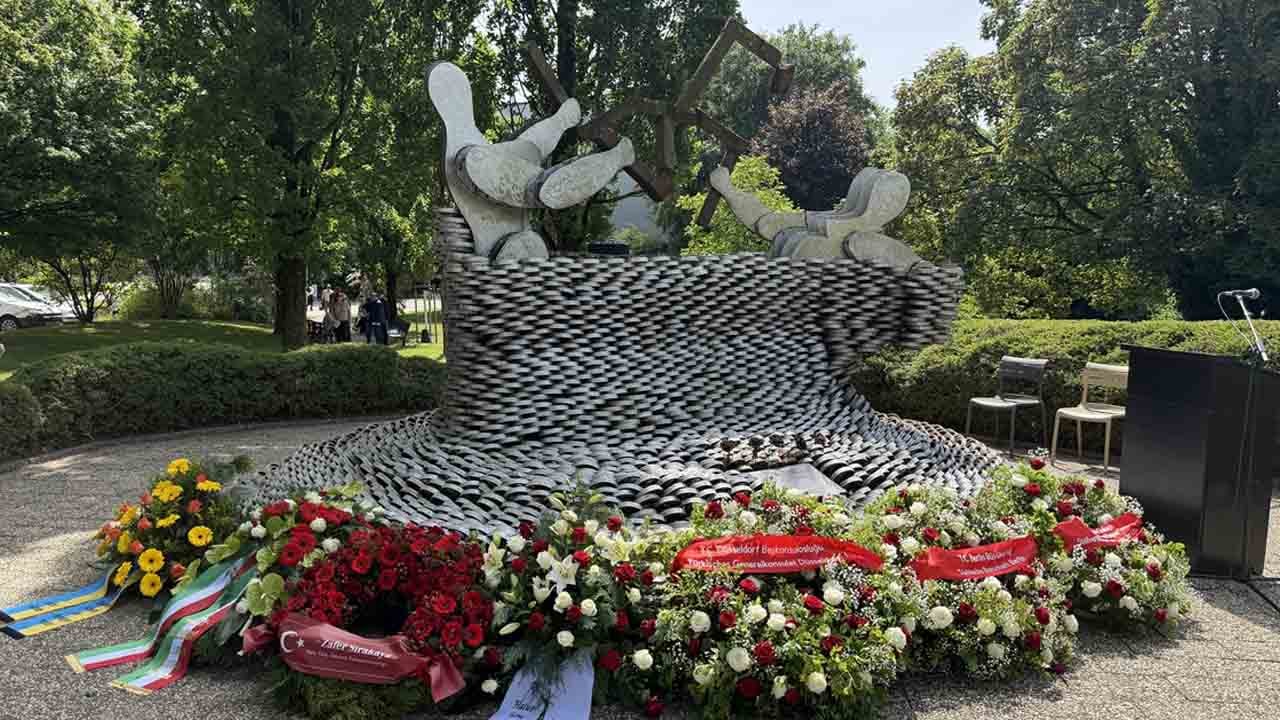 Foto - Solingen’in acısı 33 yıldır dinmedi