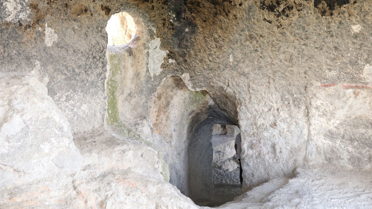 Foto - Solomon Kalesi turizme kazandırılmayı bekliyor! Bin 100 yıllık tarih yok olma tehlikesinde