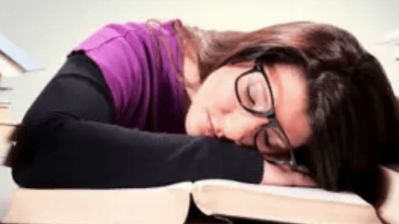 Foto - Sömestir sonrası... Zil çaldı ama beyinler hala uykuda... Tatilin gizli maliyeti