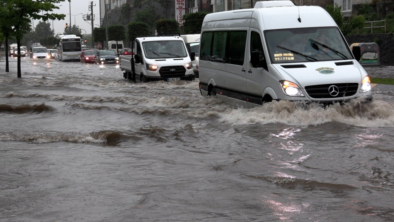 Son 15 yılda 3 kat arttı Meteorolojik afetler korkutuyor