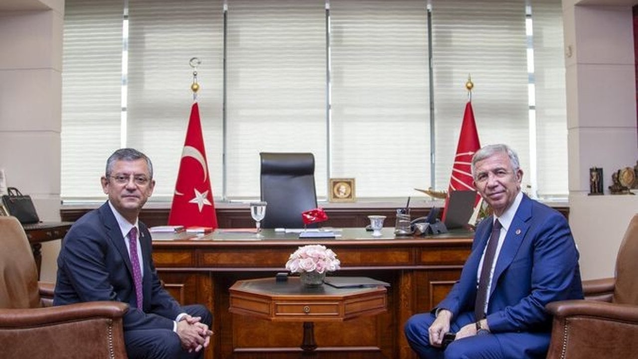 Foto - Son CHP kulisi tüm Türkiye’yi salladı: Mansur Yavaş, Özgür Özel’in yanında kalırsa...