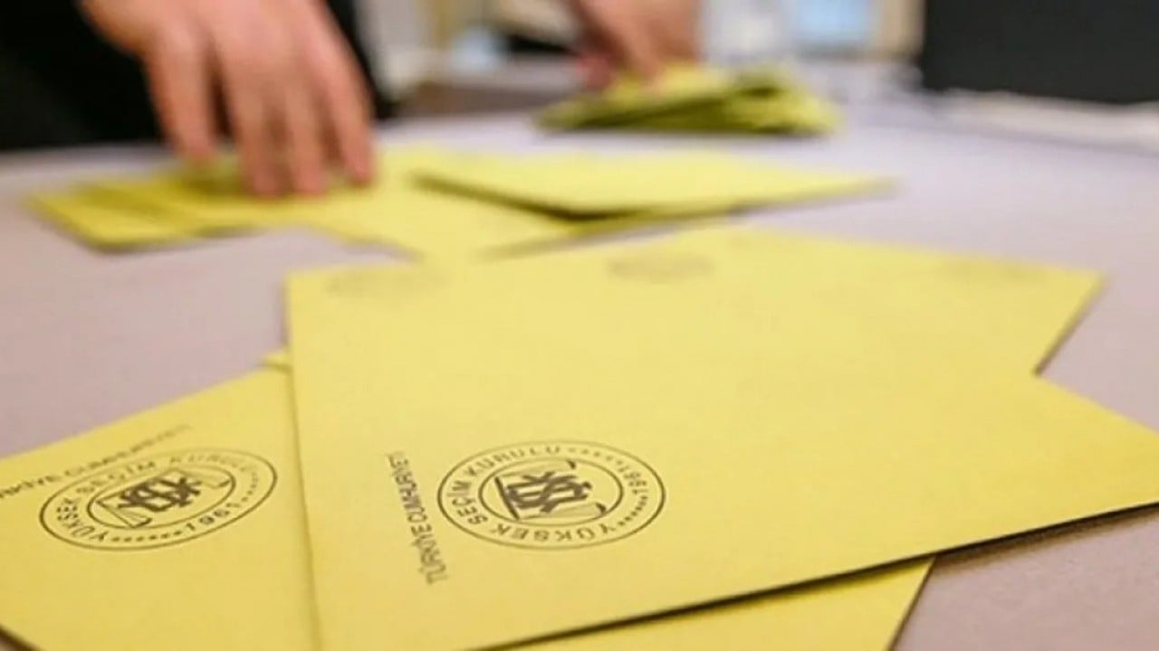 Foto - Son seçim anketinin sonucu Türkiye'ye duyuruldu: Fark açılıyor