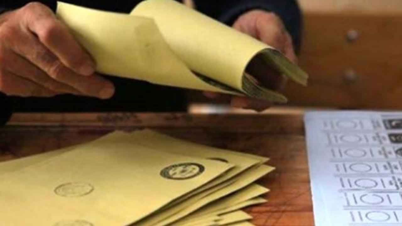 Foto - Son seçim anketinin sonucu Türkiye'yi salladı! Araştırma şirketinden zorunlu açıklama geldi