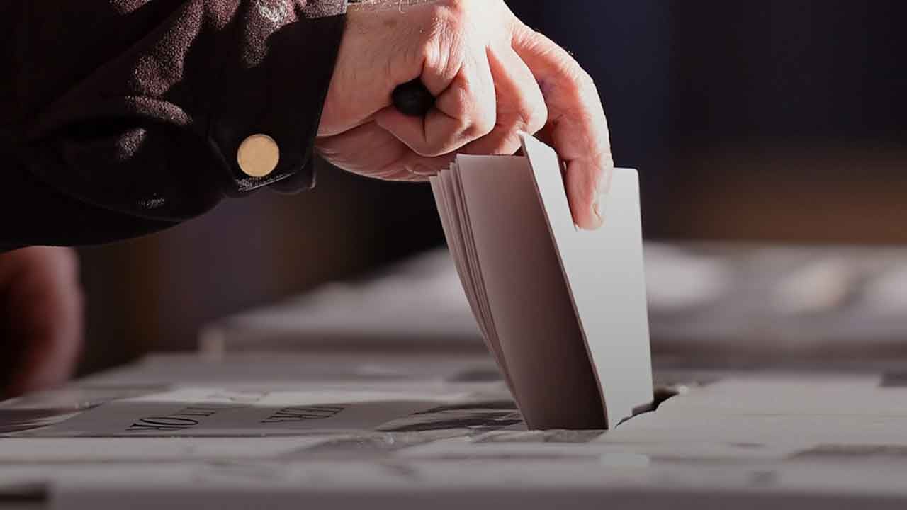 Foto - Son seçim anketinin sonucu Türkiye'yi salladı! Araştırma şirketinden zorunlu açıklama geldi