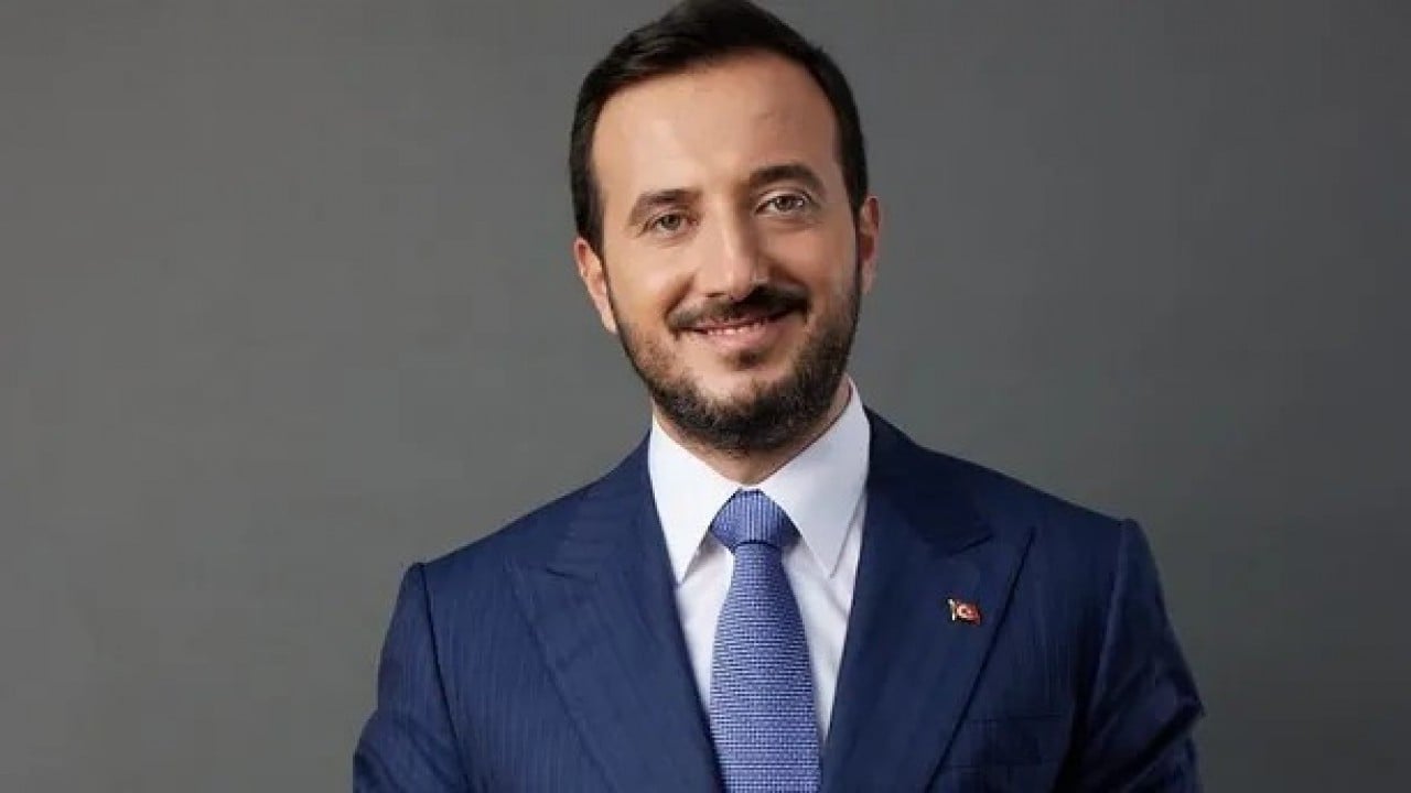 Foto - Son seçim anketinin sonucunu Türkiye'ye duyurdu! CHP ile AK Parti'nin arasındaki fark uçuşa geçti