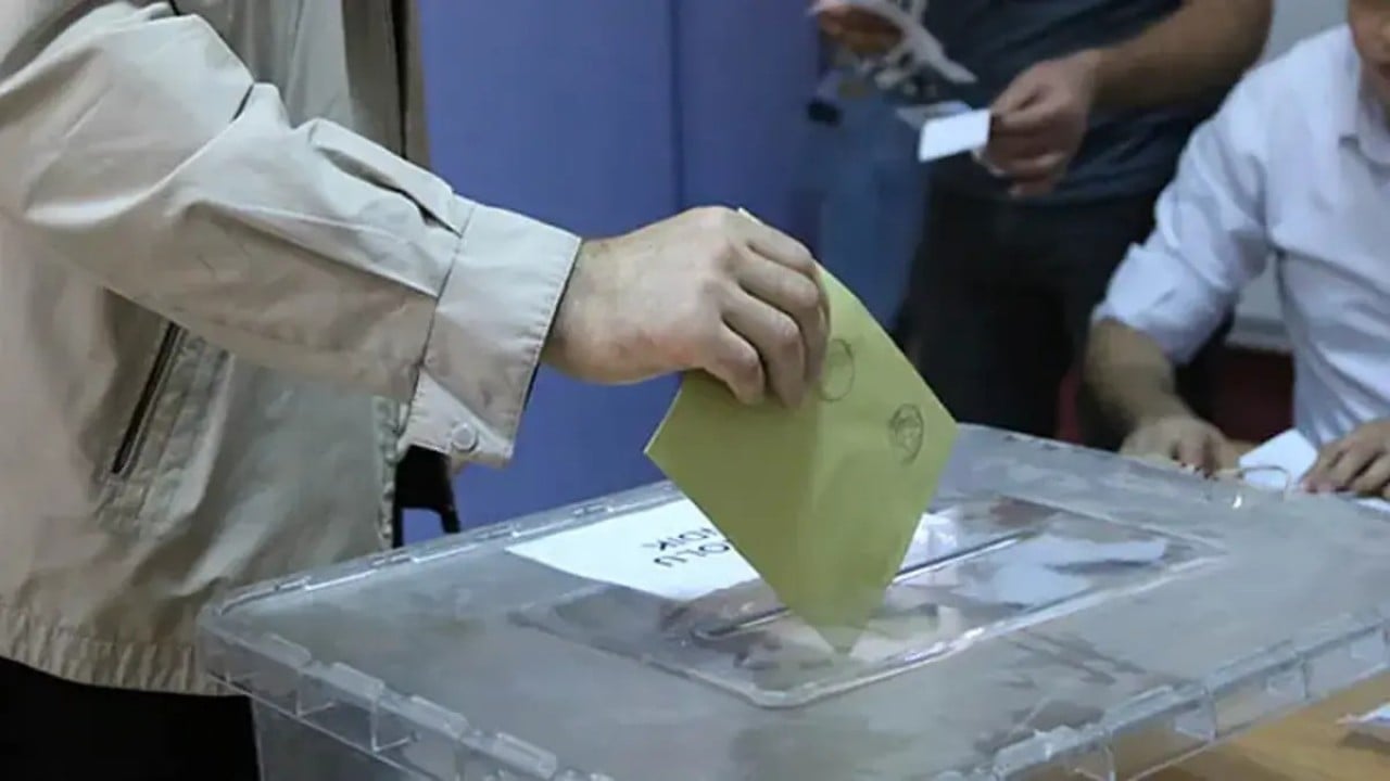 Foto - Son seçimi bilen ünlü şirket anket sonuçlarını Türkiye'ye duyurdu: Oy farkı 6 puana çıktı