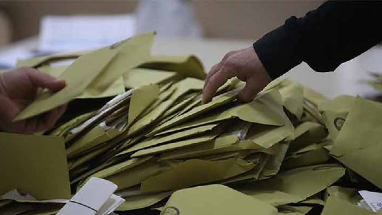 Foto - Son seçimi bilen ünlü şirket anket sonuçlarını Türkiye'ye duyurdu: Oy farkı 6 puana çıktı