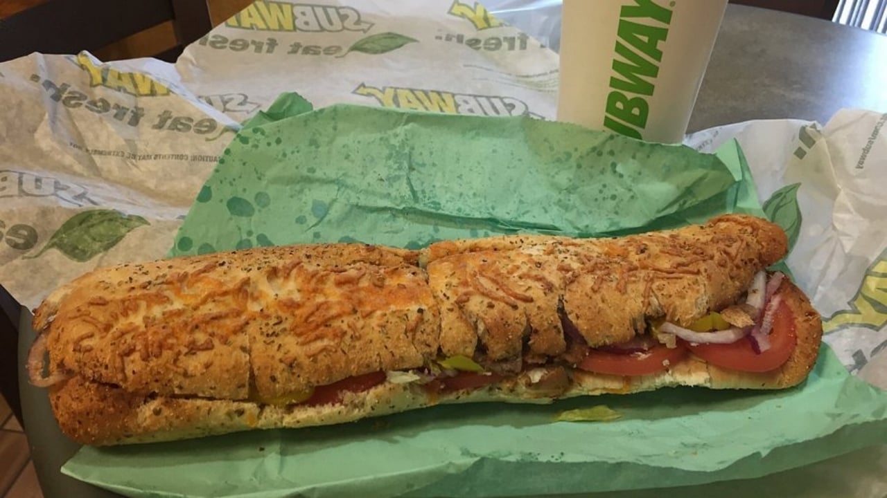 Foto - Sonunda belalarını buldular! Boykot edilen dev fast food zinciri havlu attı: 729 restoranını daha kapatıyor