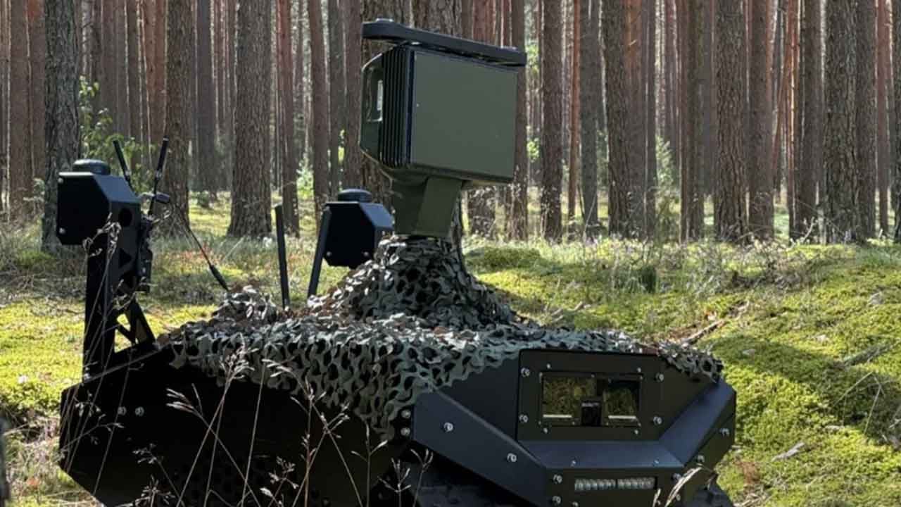 Foto - Sonunda bunu yaptılar: 50 bin kişilik robot ordusu sahaya sürülüyor