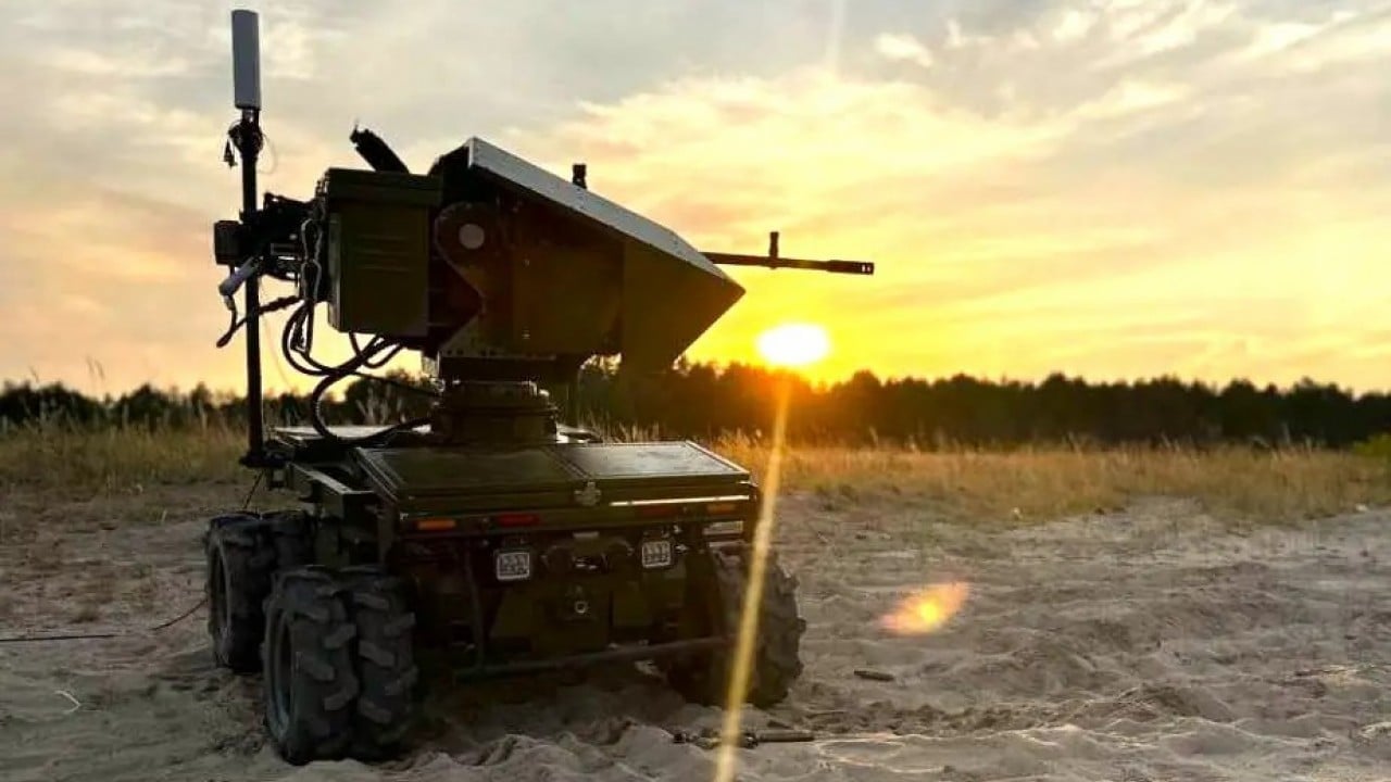 Foto - Sonunda bunu yaptılar: 50 bin kişilik robot ordusu sahaya sürülüyor