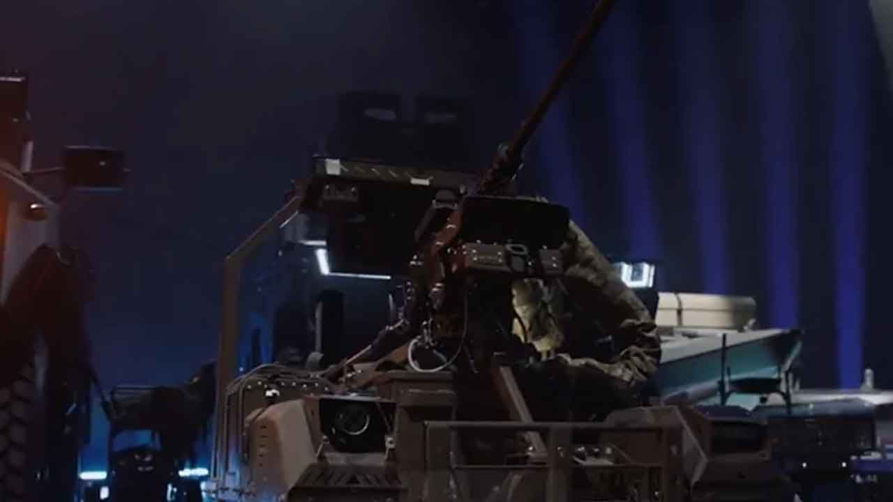 Foto - Sonunda bunu yaptılar: 50 bin kişilik robot ordusu sahaya sürülüyor