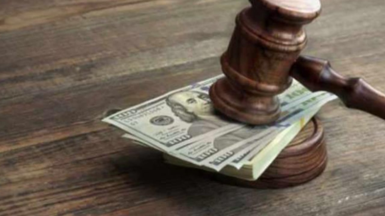 Foto - Sosyal medyada beğeni yaparken dikkat! Artık boşanma sebebi sayılacak