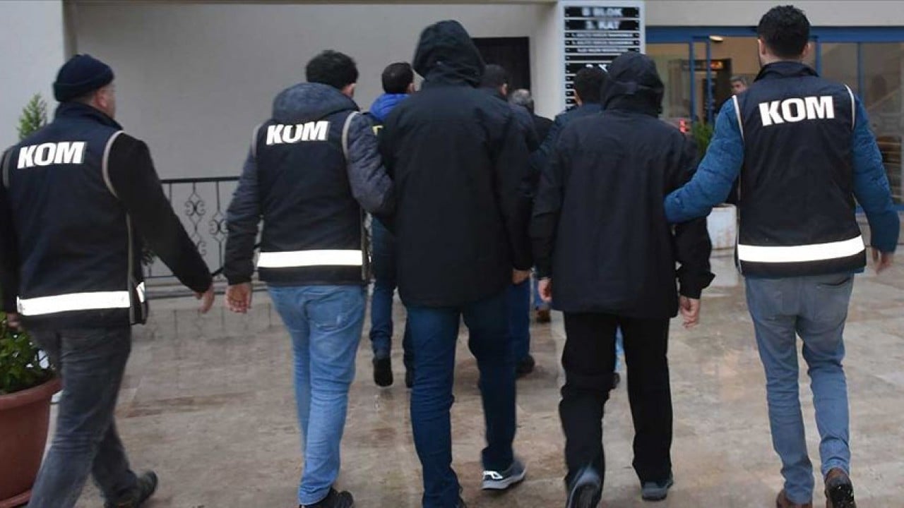 Foto - Sosyal medyada suç örgütü propagandası yapmışlardı! 358 şüpheli gözaltına alındı