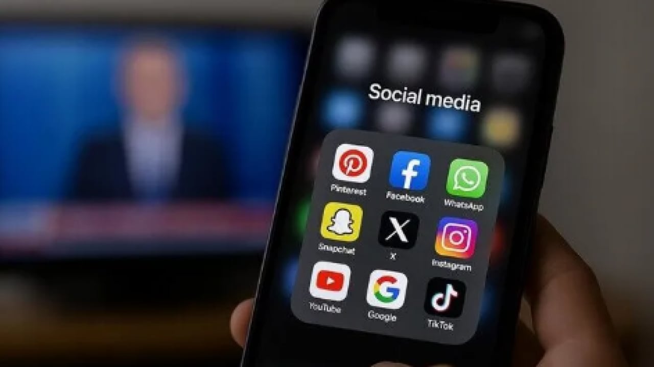 Foto - Sosyal medyada vurgun dönemi bitiyor! Yapay zekaya etiket, gizli reklama milyonluk ceza