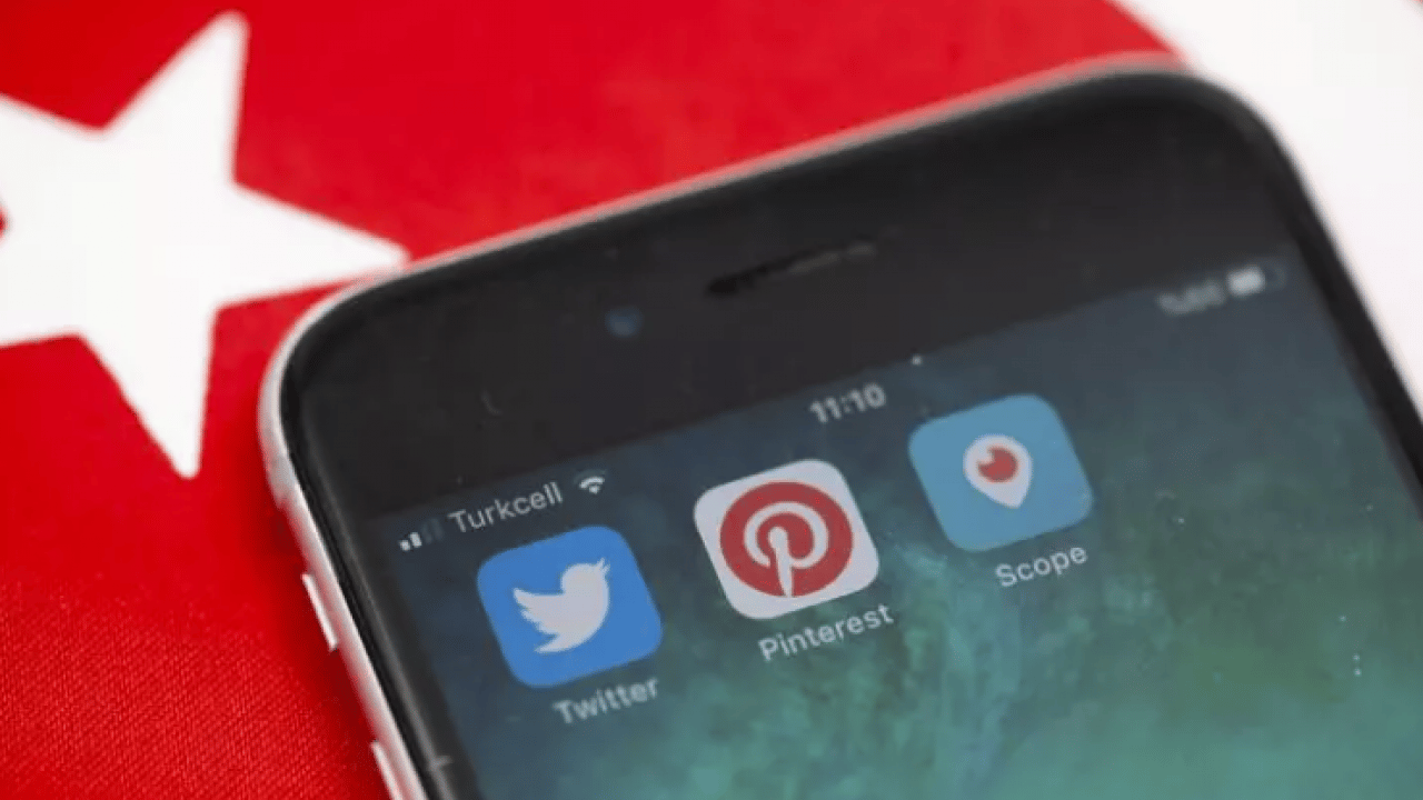 Foto - Sosyal medyada yeni dönem başlıyor: Artık tamamen yasaklanıyor!