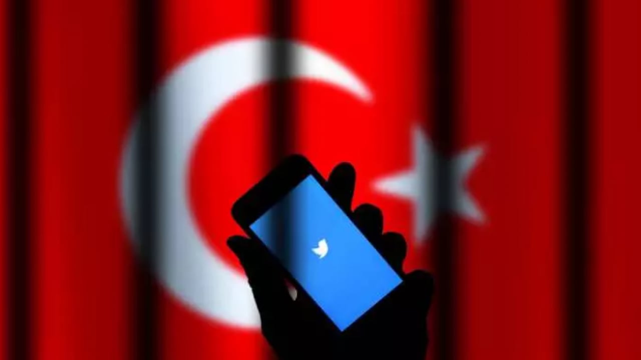 Foto - Sosyal medyada yeni dönem başlıyor: Artık tamamen yasaklanıyor!