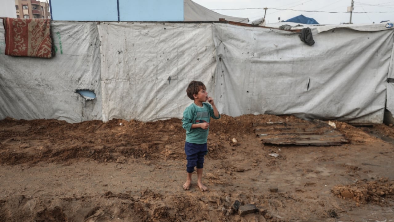 Foto - Sözde ateşkes, özde sefalet: İsrail’in insani yardım ambargosu kış felaketiyle birleşti