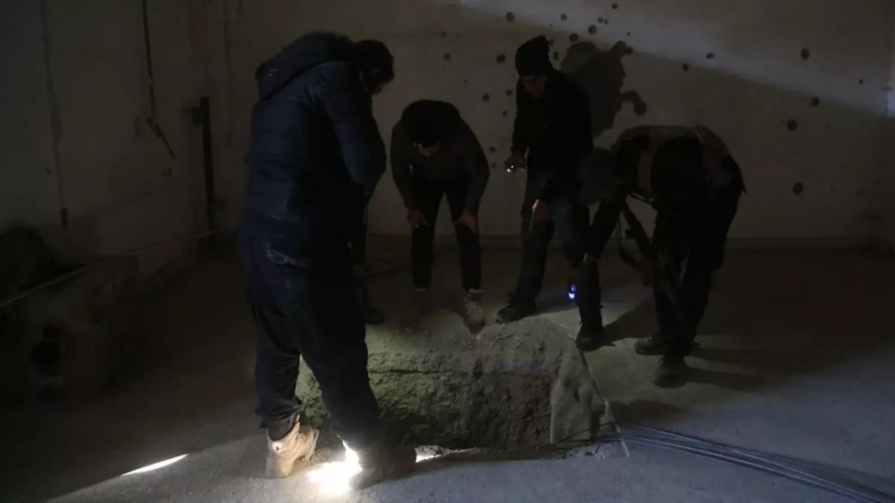 Foto - Stadyumun altında tespit edildi: YPG’den kurtarılan şehirde şaşırtan görüntüler