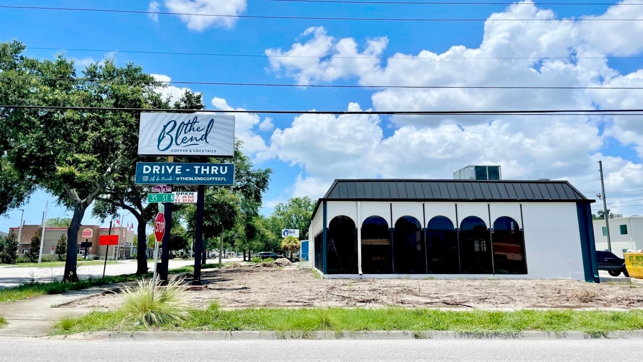 Foto - Starbucks’ın rakibiydi, bir anda battı! Ünlü kahve zinciri iflas bayrağını çekti