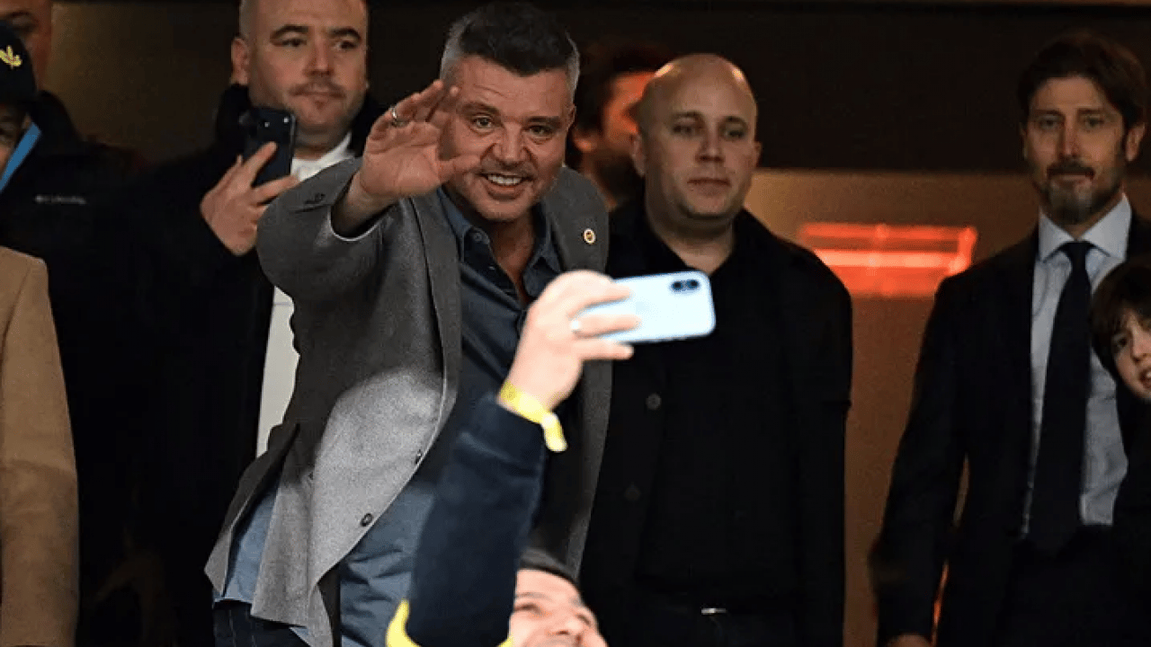 Foto - Steven Sadettin kürsüde saydı sayıştırdı! ‘Bu ligde adalet herkes için eşit mi?'