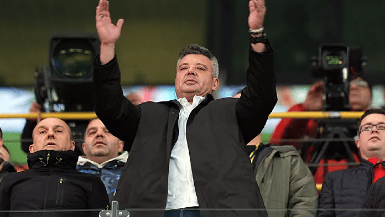 Foto - Steven Sadettin kürsüde saydı sayıştırdı! ‘Bu ligde adalet herkes için eşit mi?'