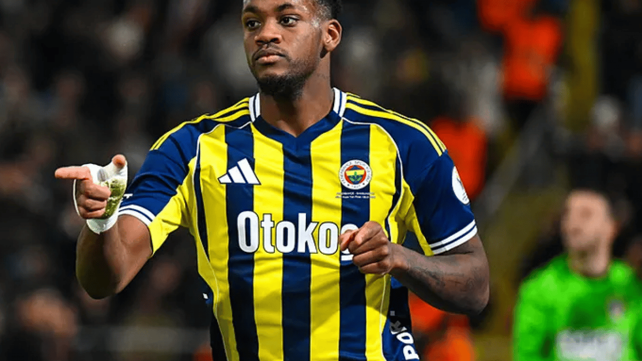 Foto - Steven Sadettin’den Jhon Duran’a sert tepki! ‘Sorunlarını çözemedim'