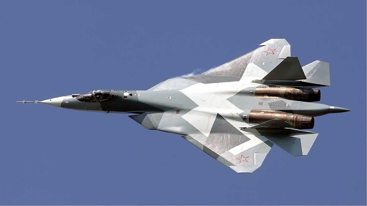 Foto - SU-57 gösteri uçağı mı? Almak bile istemediler