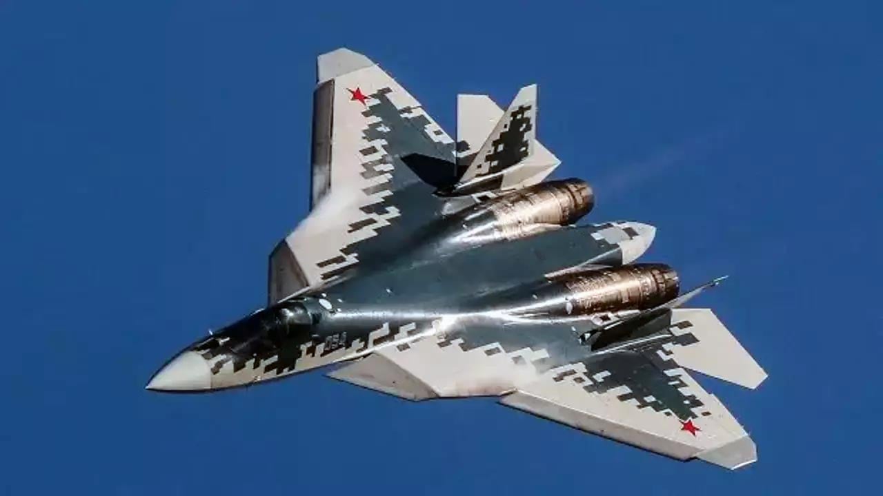Foto - Su-57 savaş uçağı programı fiyasko mu? Tek bir tane bile teslim edemediler