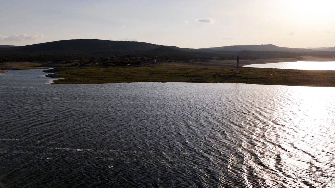 Foto - Su çekilmesi devam ediyor! Kar beyaza boyadı ama gerçek değişmedi