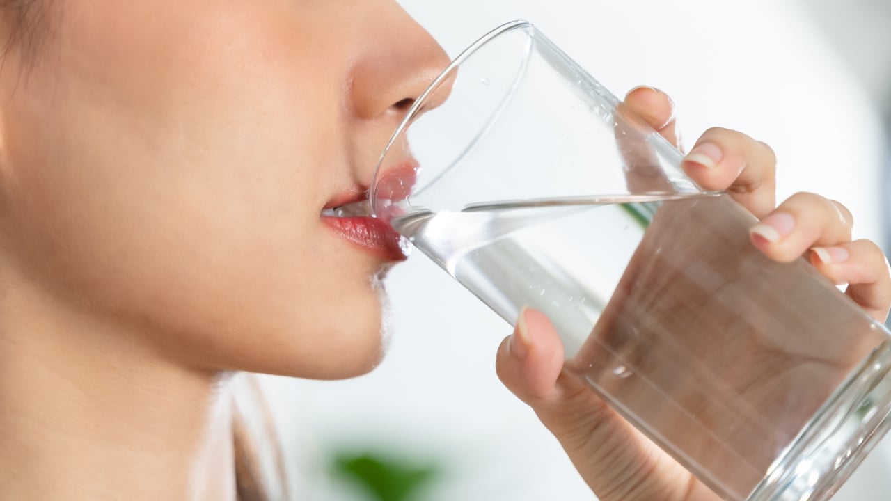 Foto - Su içmek işe yarıyor mu? 2 litre su içmek ne işe yarar, en iyisi ne, ne sağlıklı doktor her şeyi anlattı